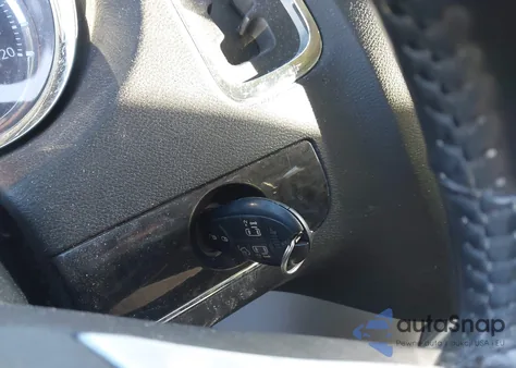 2013 Chrysler Town & Country Touring z USA, uszkodzony, nr VIN 2C4RC1BG8DR783000